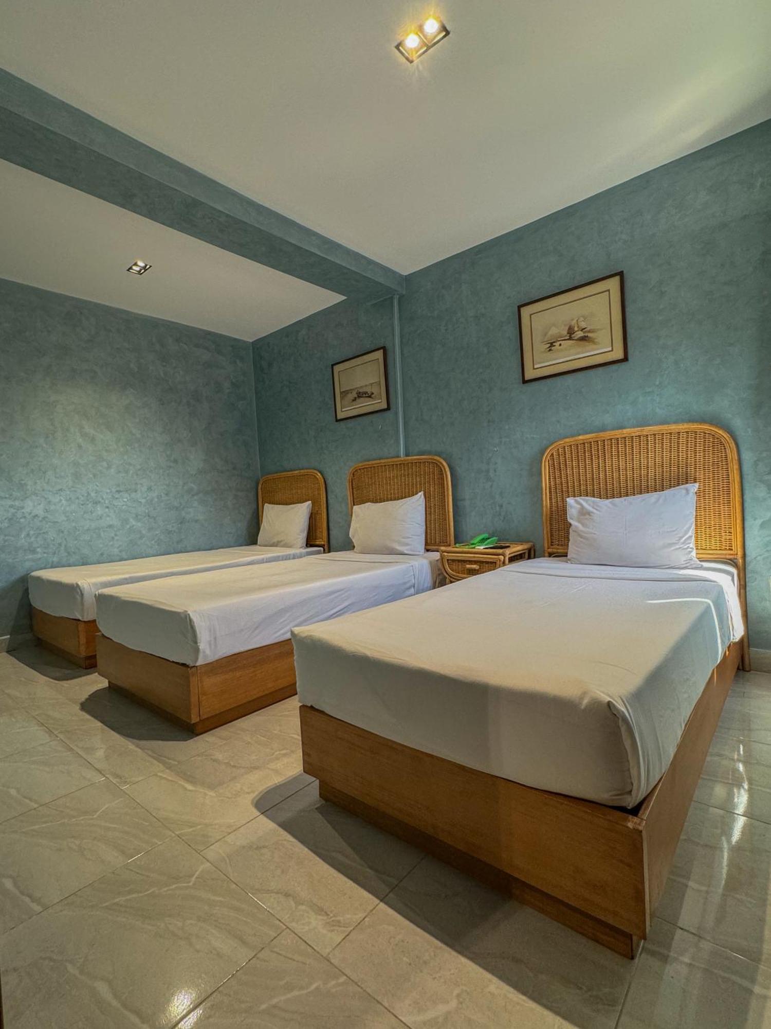 Jimmy Pyramids Hotel Kafrat al Jabal Exterior foto