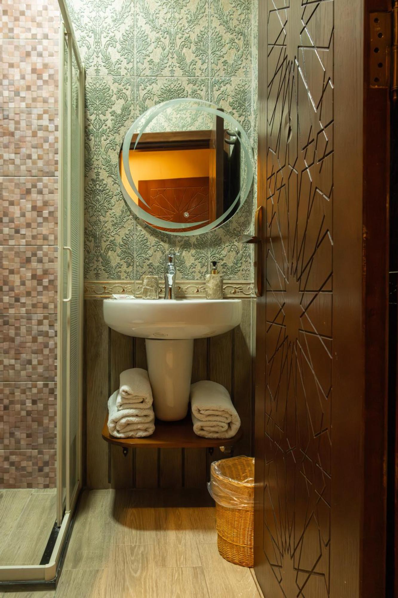 Jimmy Pyramids Hotel Kafrat al Jabal Exterior foto