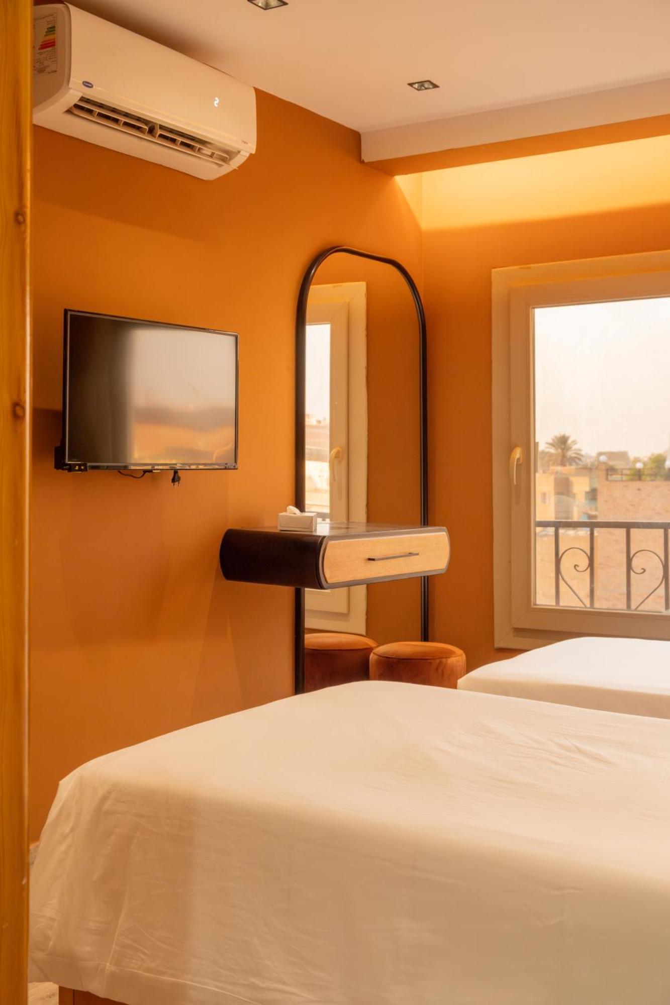 Jimmy Pyramids Hotel Kafrat al Jabal Exterior foto