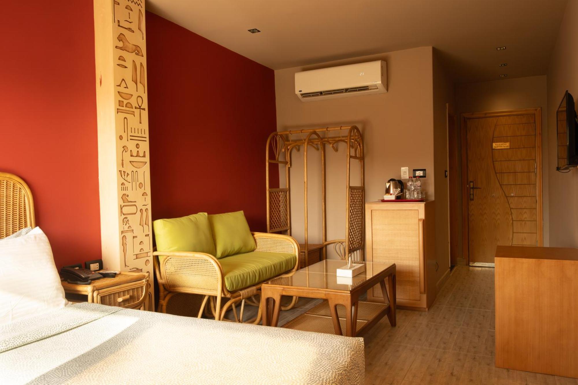 Jimmy Pyramids Hotel Kafrat al Jabal Exterior foto
